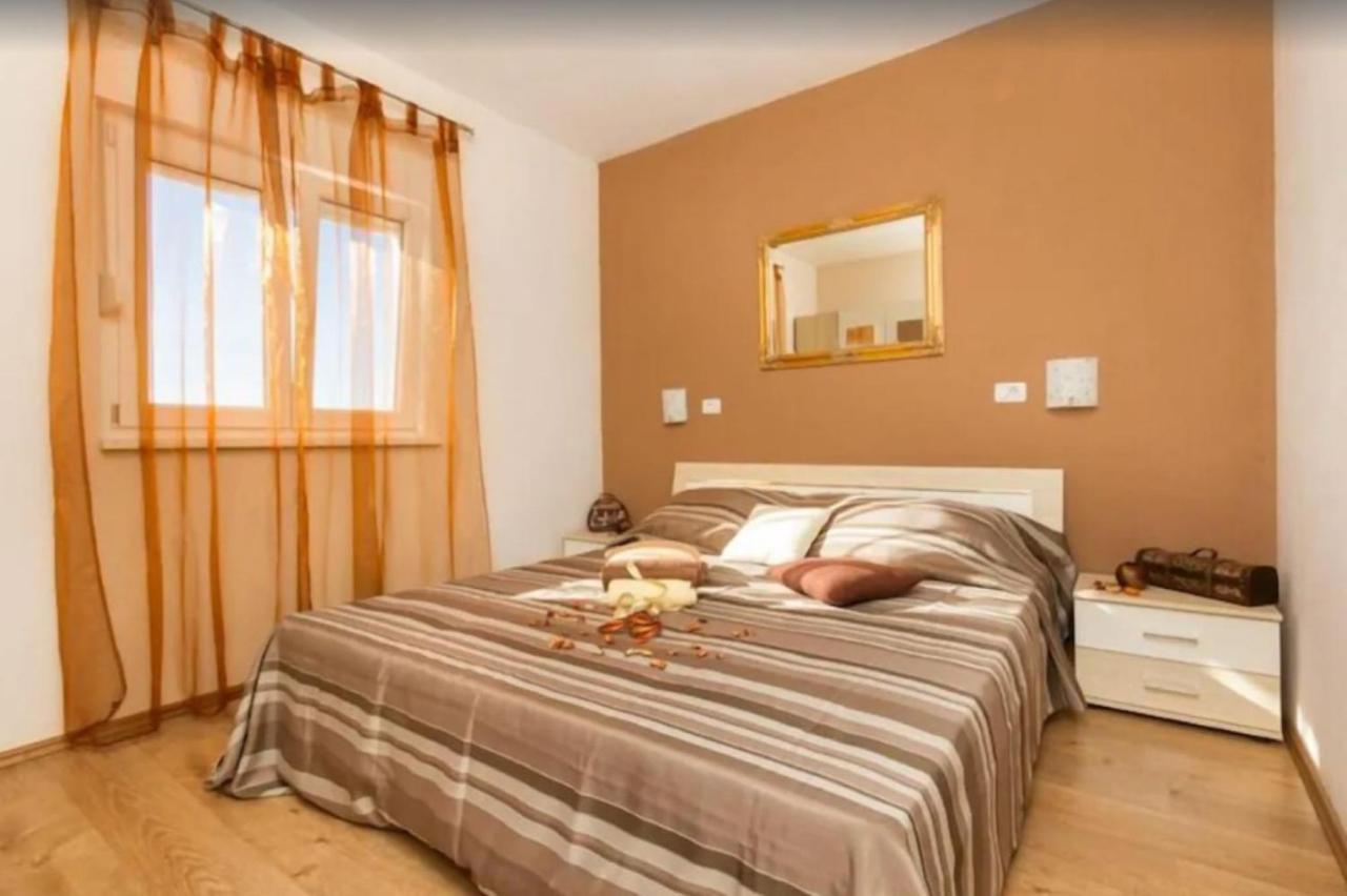 Apartments Villa Golden View Trogir Extérieur photo