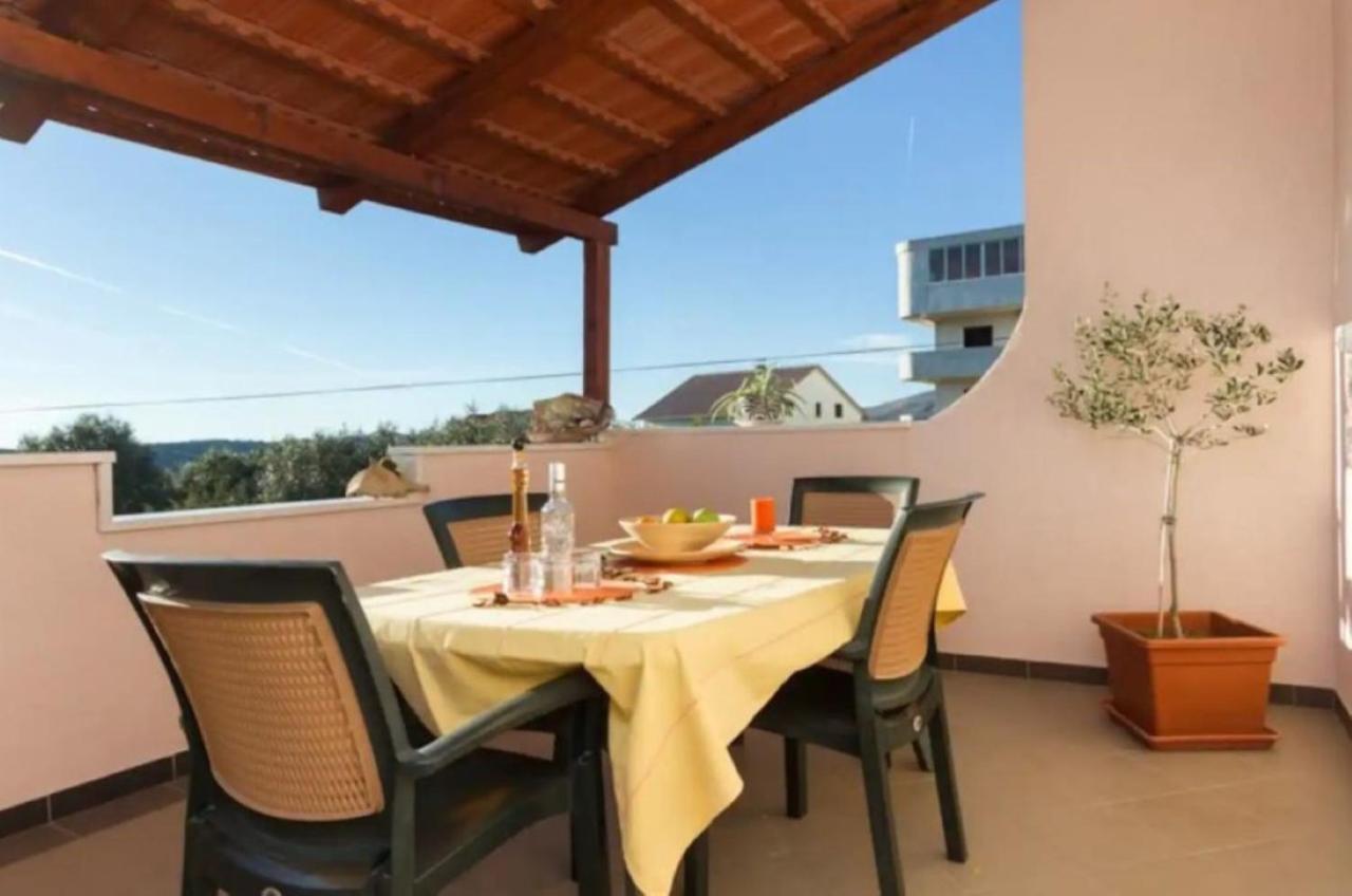 Apartments Villa Golden View Trogir Extérieur photo