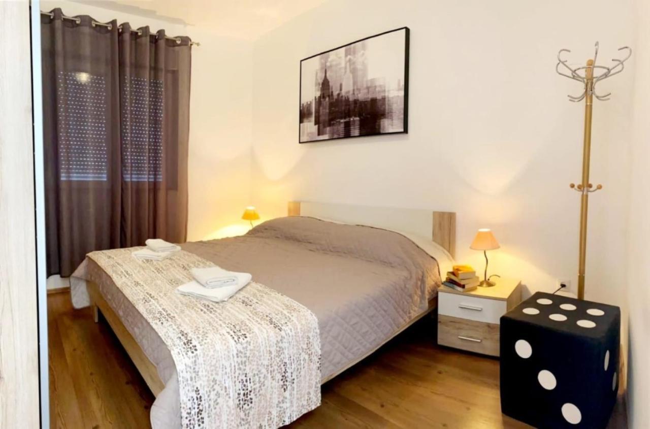 Apartments Villa Golden View Trogir Extérieur photo