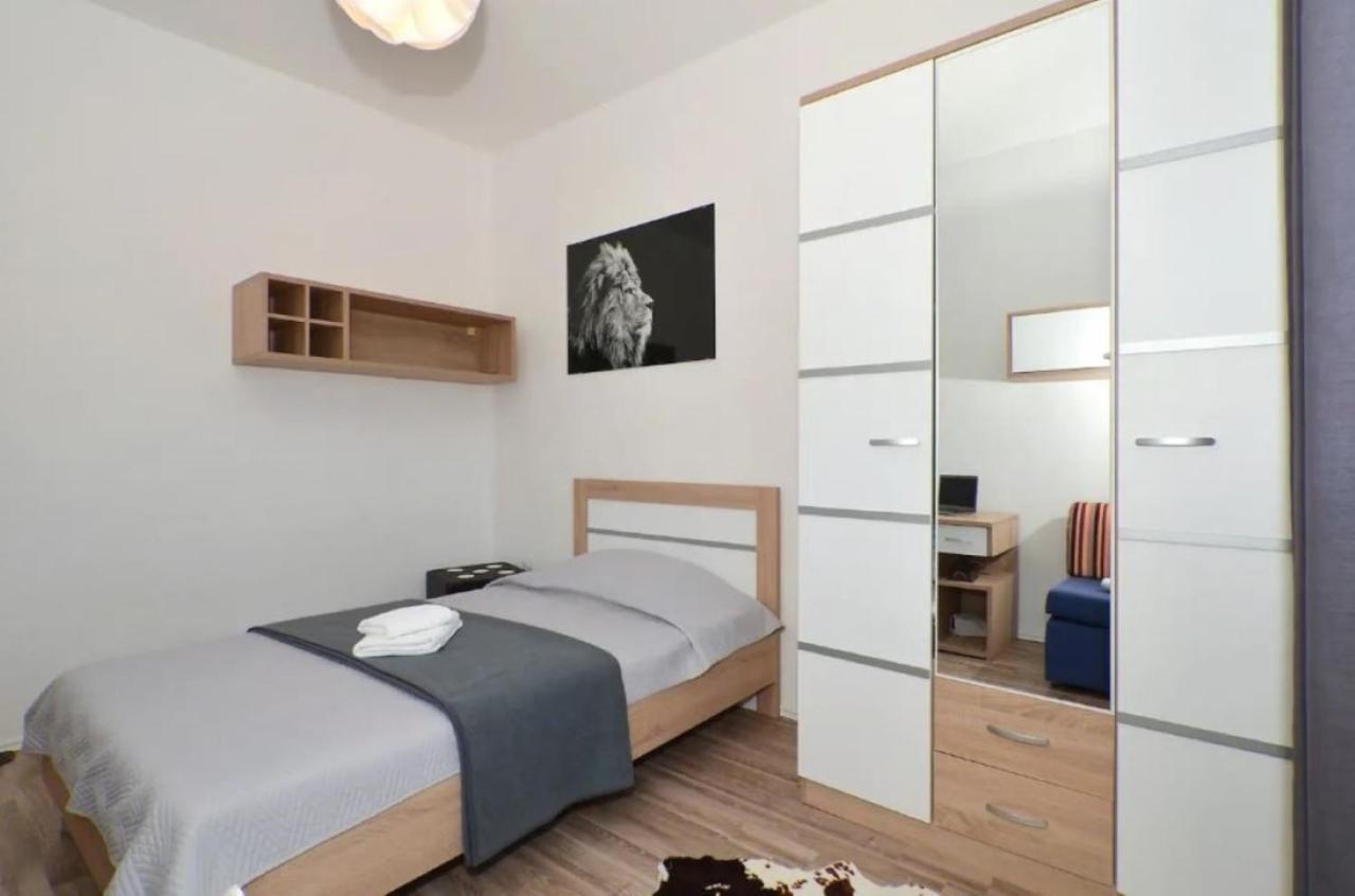 Apartments Villa Golden View Trogir Extérieur photo